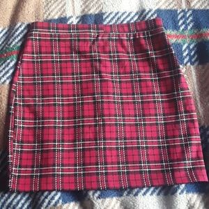 Red plaid mini skirt